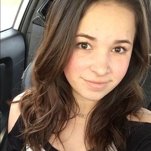 Meet your Posher, Lillian